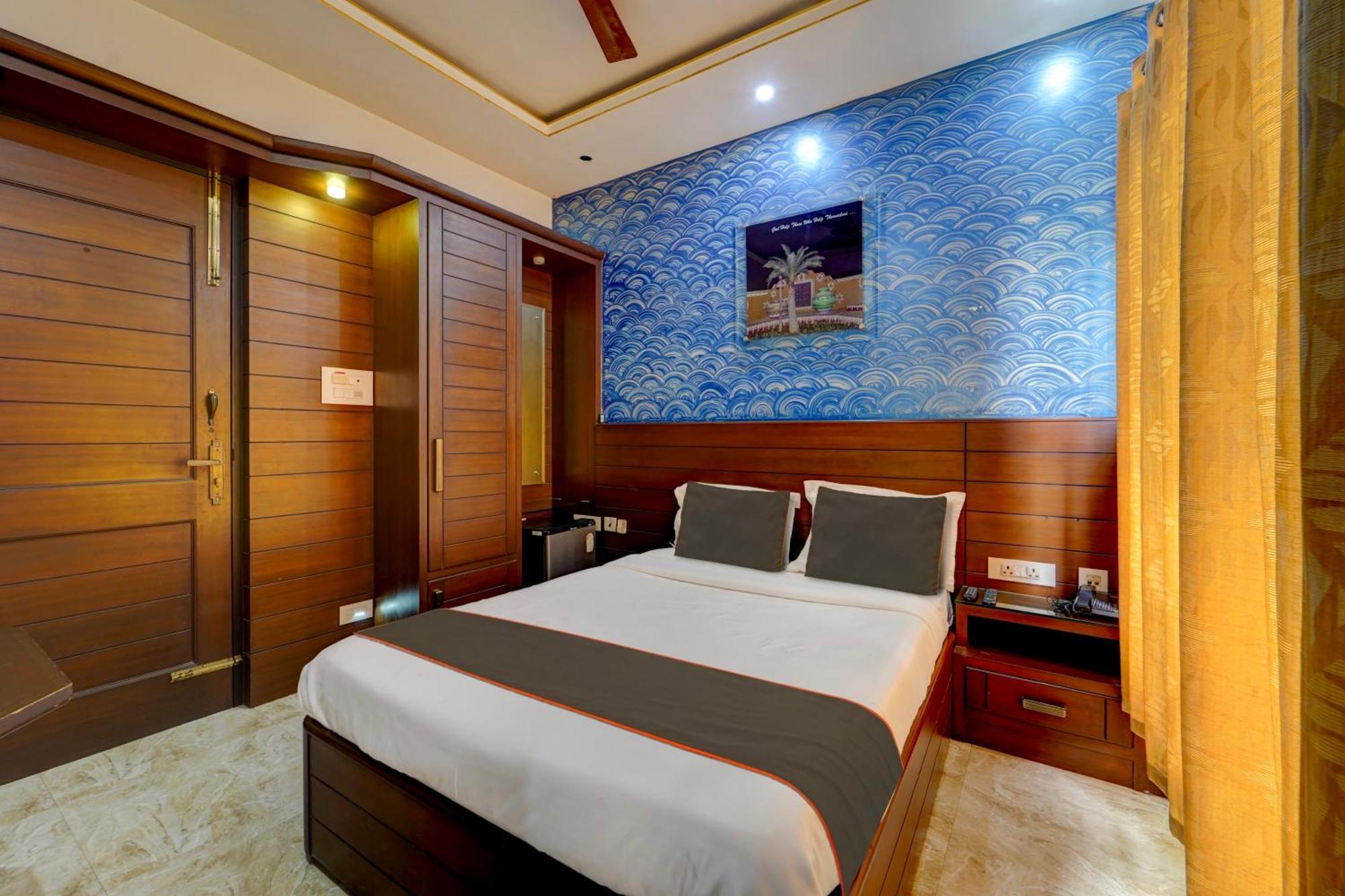 Hotel O Sai Enclave *